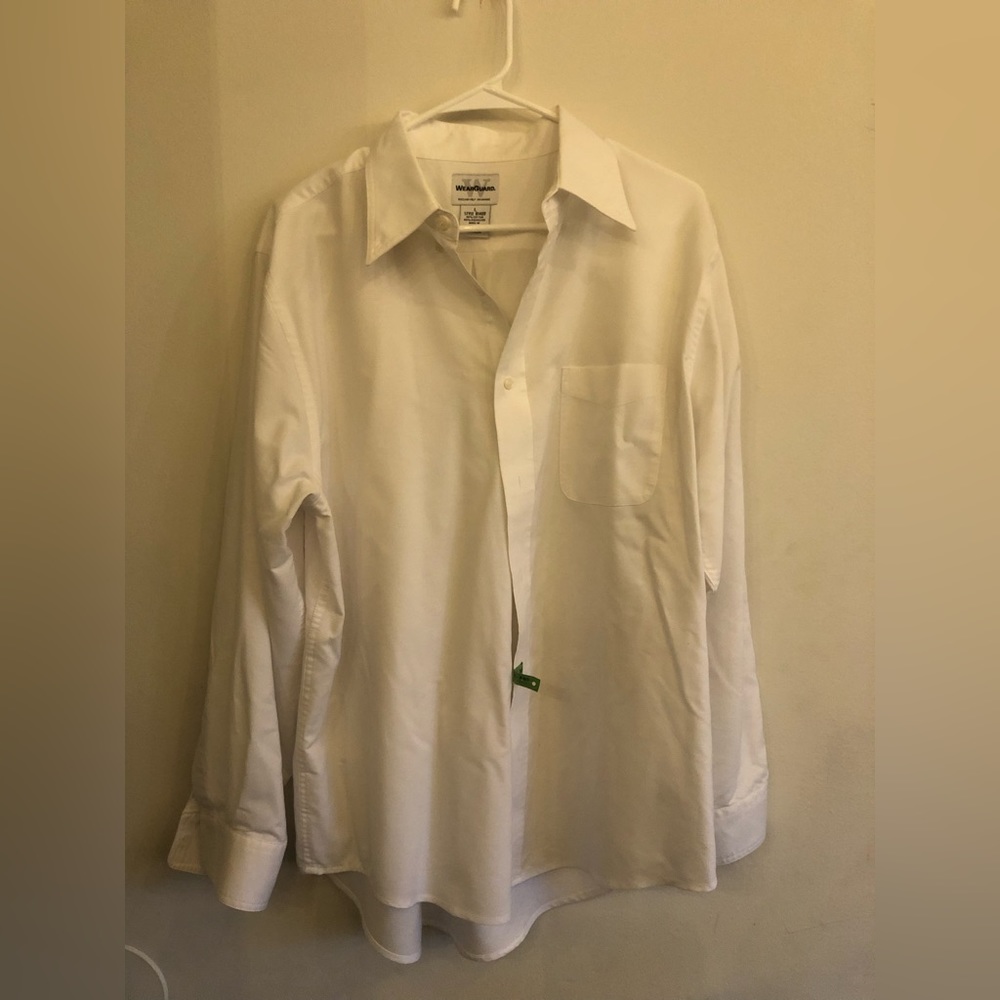 Men’s White Long Sleeve Dress Shirt